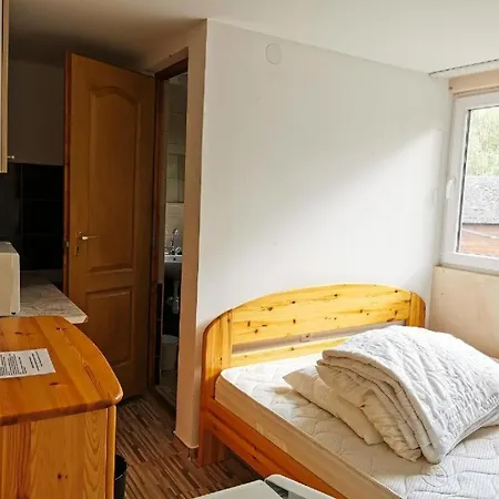 Koeroestorok Apartmanhaz Apartman *
