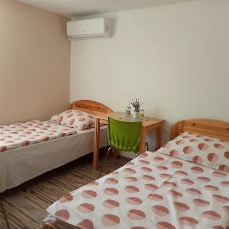 Koeroestorok Apartmanhaz Apartman Csongrád